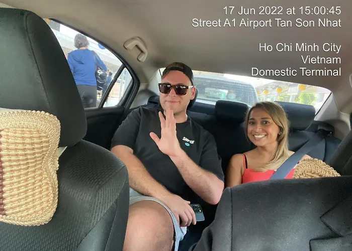 Ha Noi Hotel Near Tan Son Nhat Airport --- Free Airport Pick-Up And Drop-Off Available 24 Hours A Day